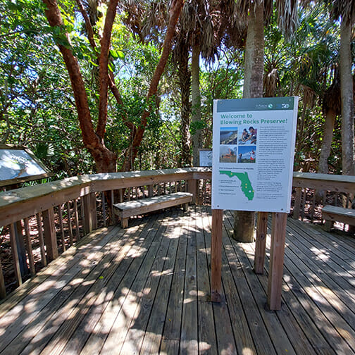 Blowing Rocks Preserve front signage